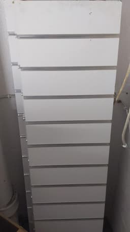 Vit slatwall panel för förvaring bild 2