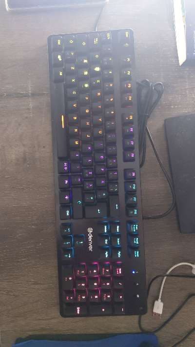 Denver RGB Mekaniskt Tangentbord - Elektronik till salu i Sävsjö