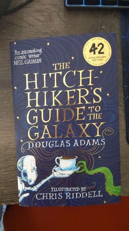 The Hitchhiker's Guide to the Galaxy bild 1