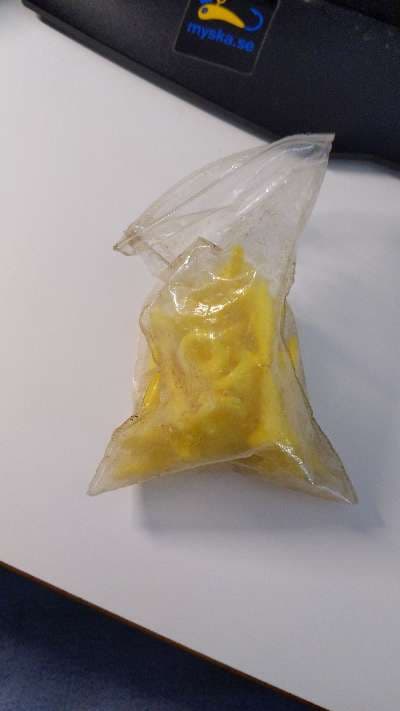 Myska.se plastpåse med gula krokar - Sport & Fritid till salu i Sävsjö
