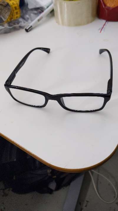 Optical glasögonbågar i svart - Mode till salu i Sävsjö för 150 kr